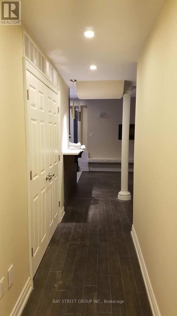 Photo 2 of 209 Kentland Street N, Markham ON