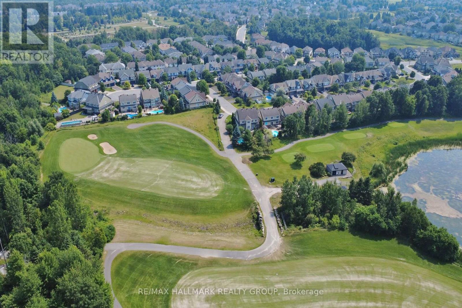 Photo 36 of 30 Oakbriar Crescent, Ottawa ON