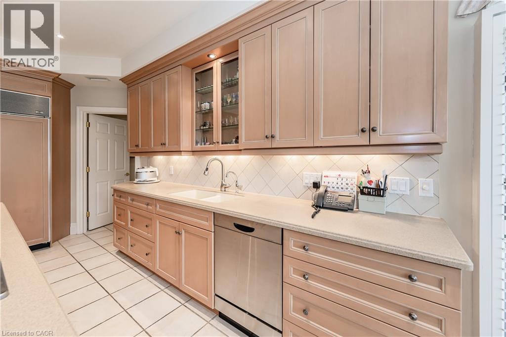 Photo 35 of 338 River Oak Place, Waterloo ON