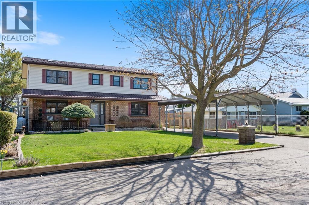 Photo 42 of 23 Poplar Road, Long Point ON