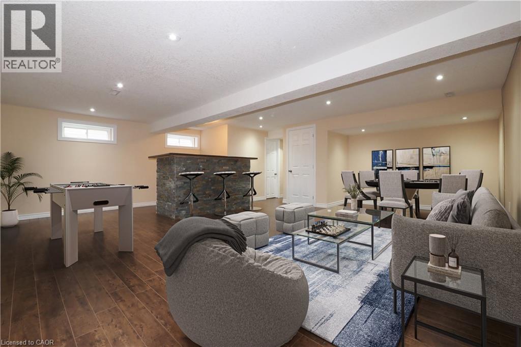 Photo 30 of 39 Markwood Drive, Kitchener ON