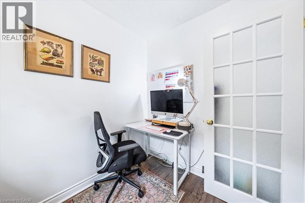 Photo 2 of 114 Vaughan Road Unit 103, Toronto ON