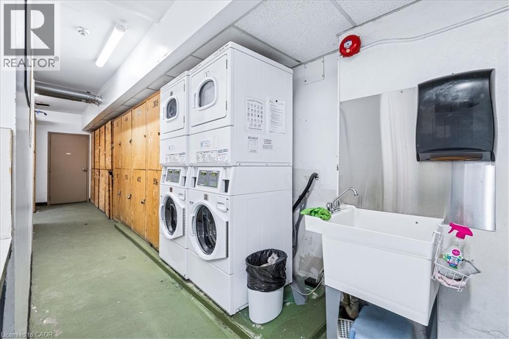 Photo 23 of 114 Vaughan Road Unit 103, Toronto ON