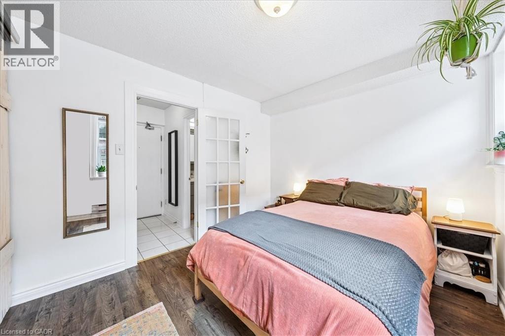 Photo 19 of 114 Vaughan Road Unit 103, Toronto ON