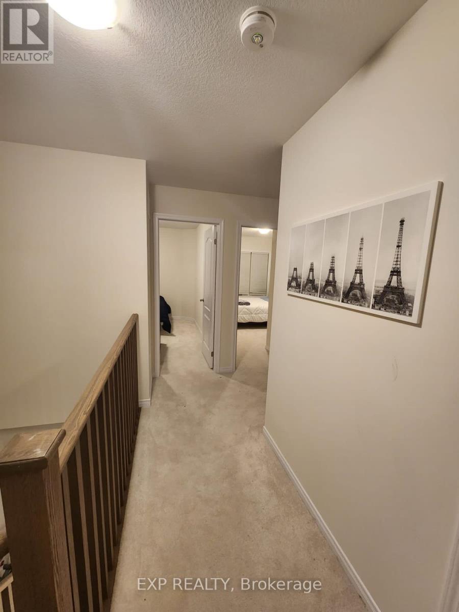 Photo 4 of 8 8317 Mulberry Drive, Niagara Falls ON