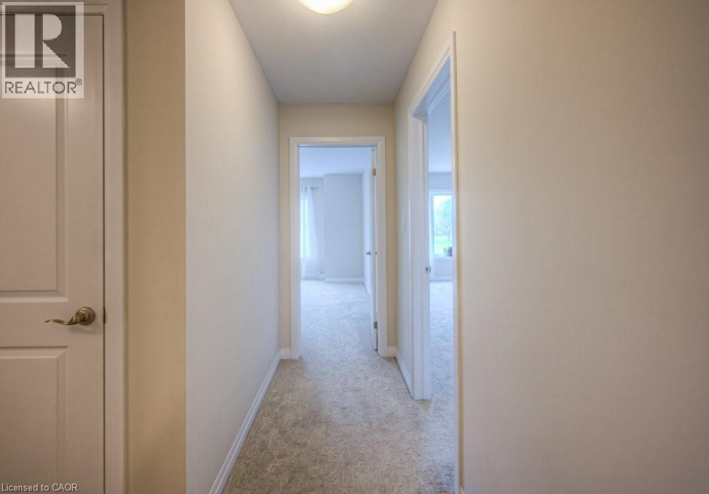 Photo 20 of 55 Progress Crescent, Kitchener ON