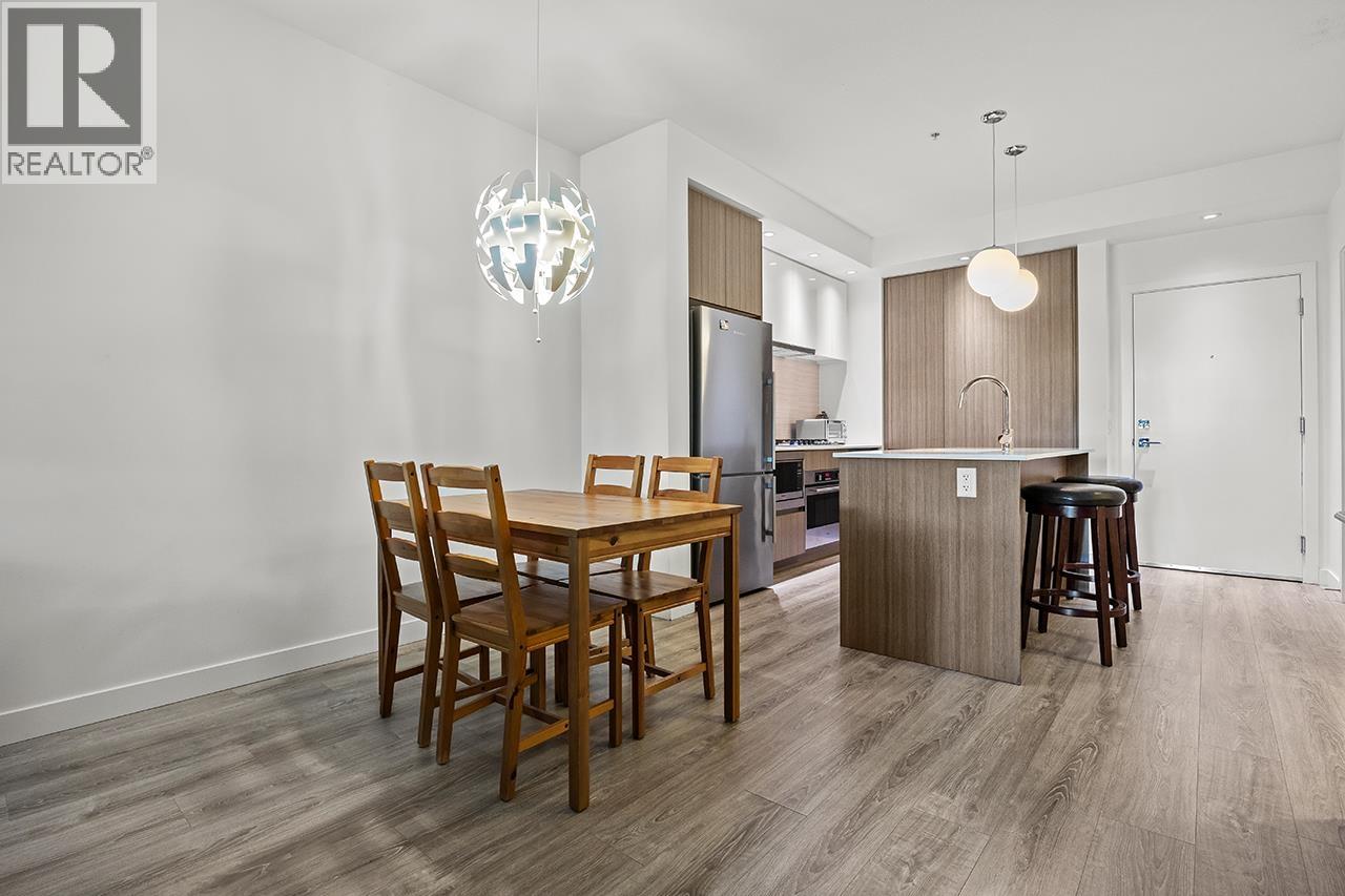 Photo 10 of 103 516 Foster Avenue, Coquitlam BC
