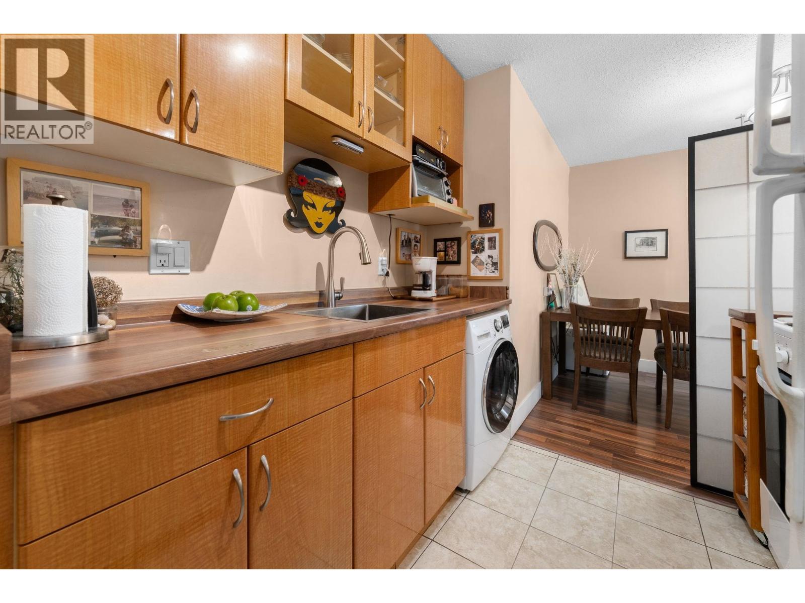 Photo 12 of 307 780 Premier Street, North Vancouver BC
