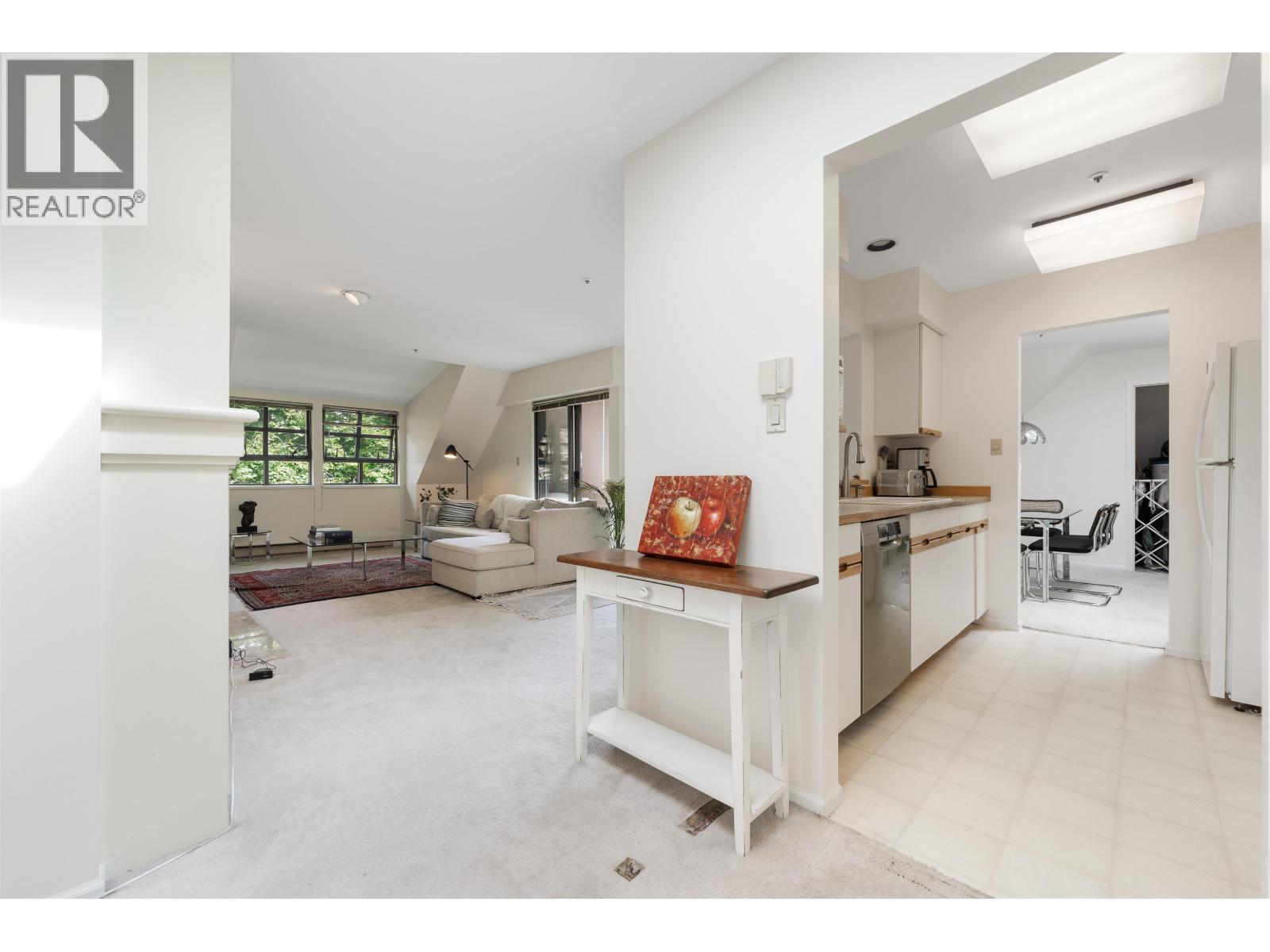 Photo 13 of E 403 628 W 12 Th Avenue, Vancouver BC