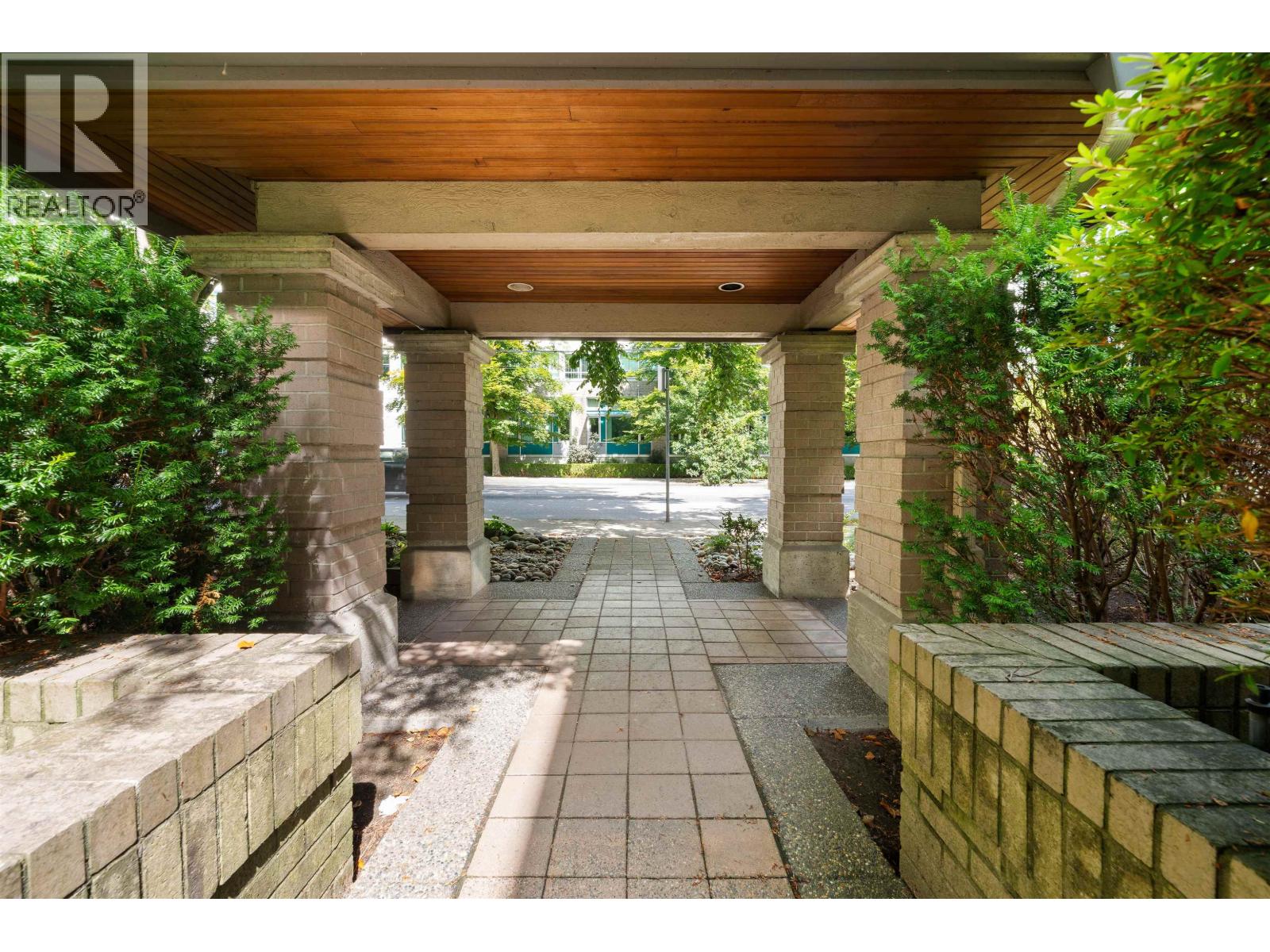 Photo 35 of E 403 628 W 12 Th Avenue, Vancouver BC
