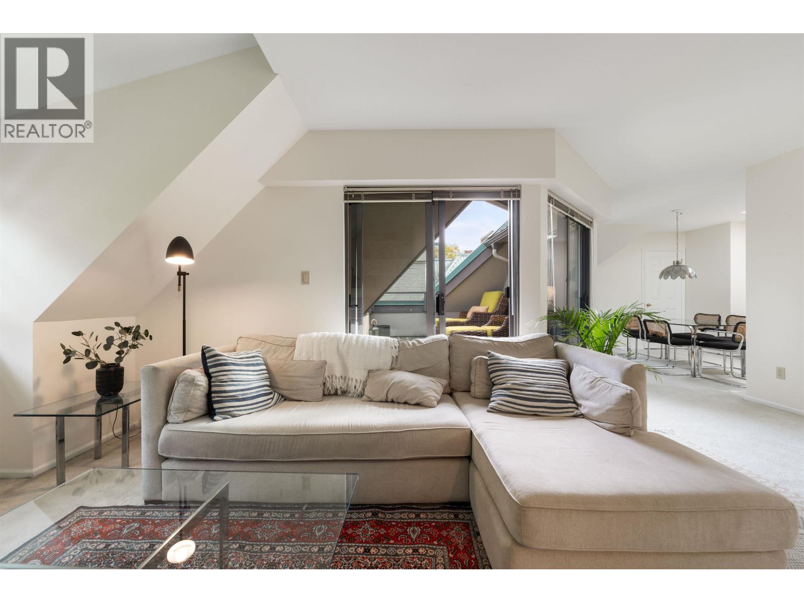 Photo 4 of E 403 628 W 12 Th Avenue, Vancouver BC