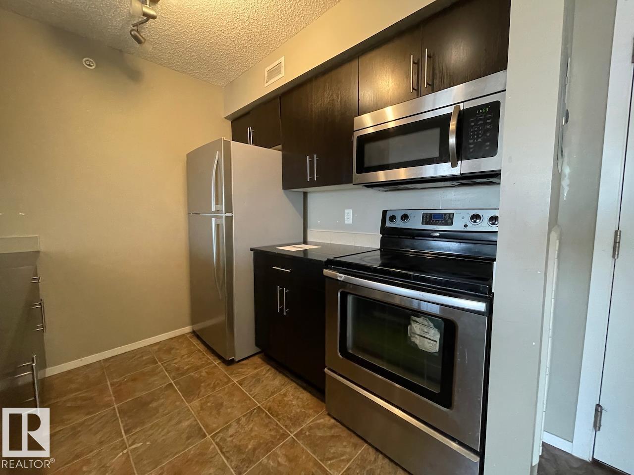 Photo 16 of 403 5810 Mullen Pl Nw, Edmonton AB