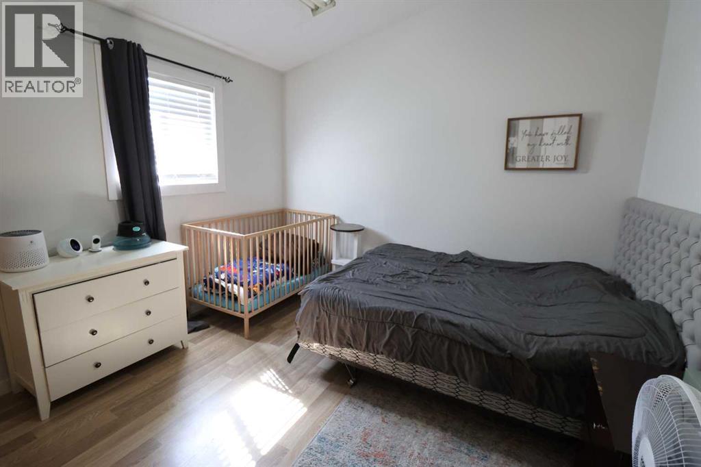 Photo 5 of 4818 63 A Ave, Taber AB