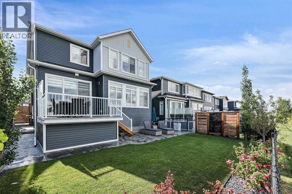 Single Family House for Sale in  Lucas Cove NW Livingston Calgary 