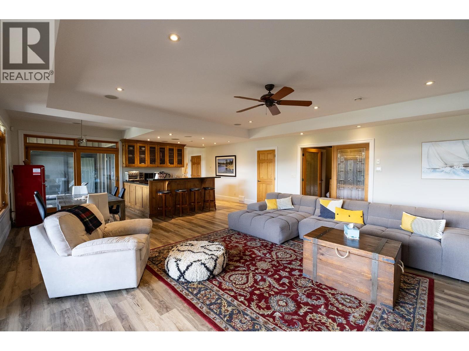 7626 EUREKA AVENUE, Halfmoon Bay