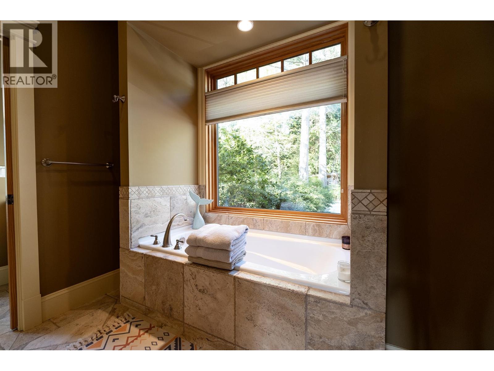 7626 EUREKA AVENUE, Halfmoon Bay