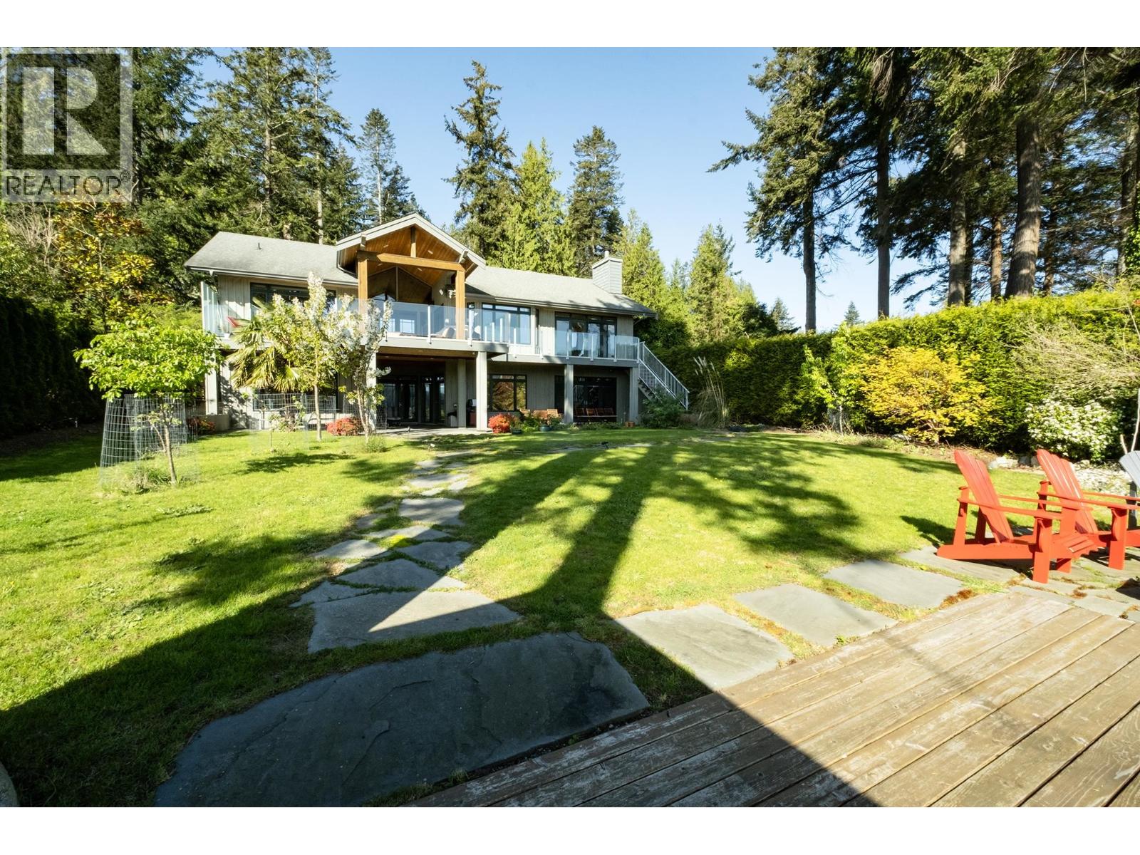 7626 EUREKA AVENUE, Halfmoon Bay