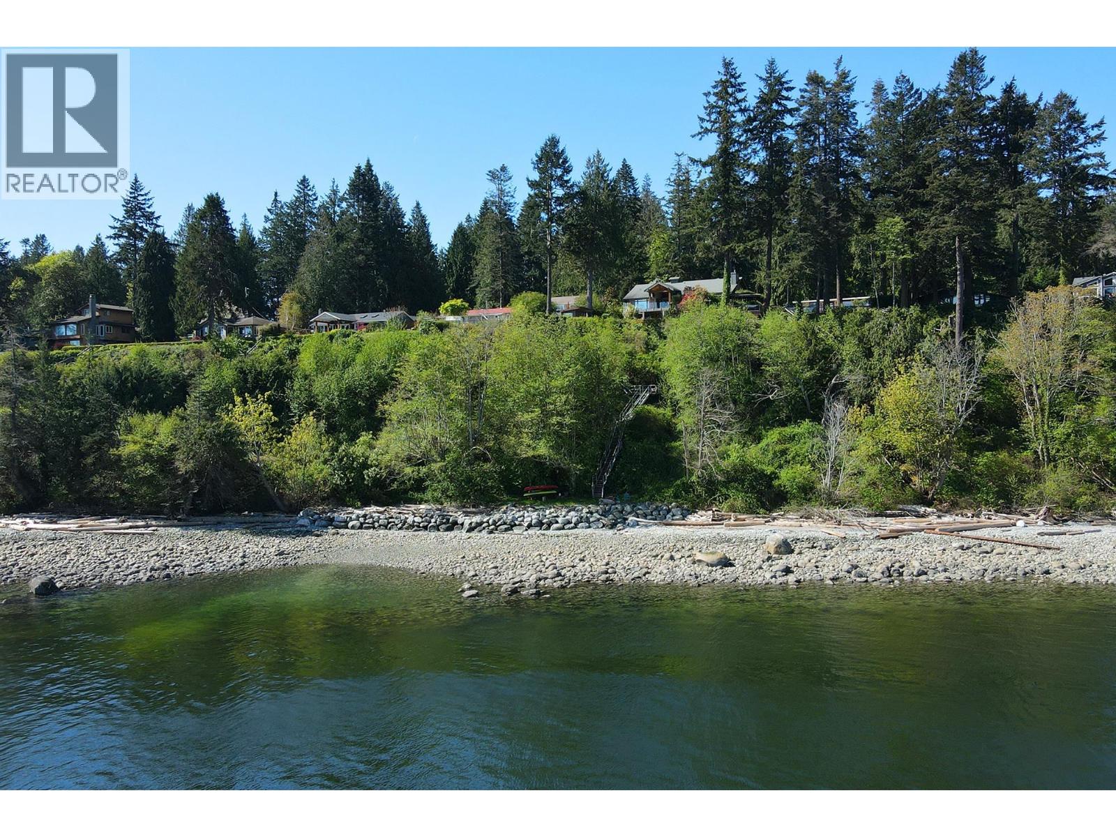 7626 EUREKA AVENUE, Halfmoon Bay