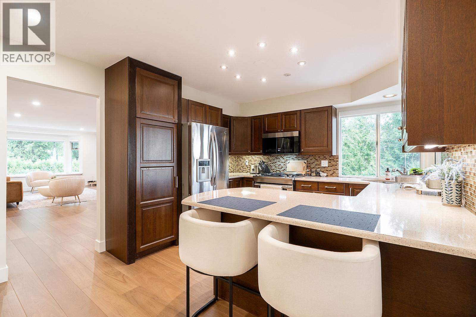 Photo 14 of 2640 Mclaughlin Court, Coquitlam BC