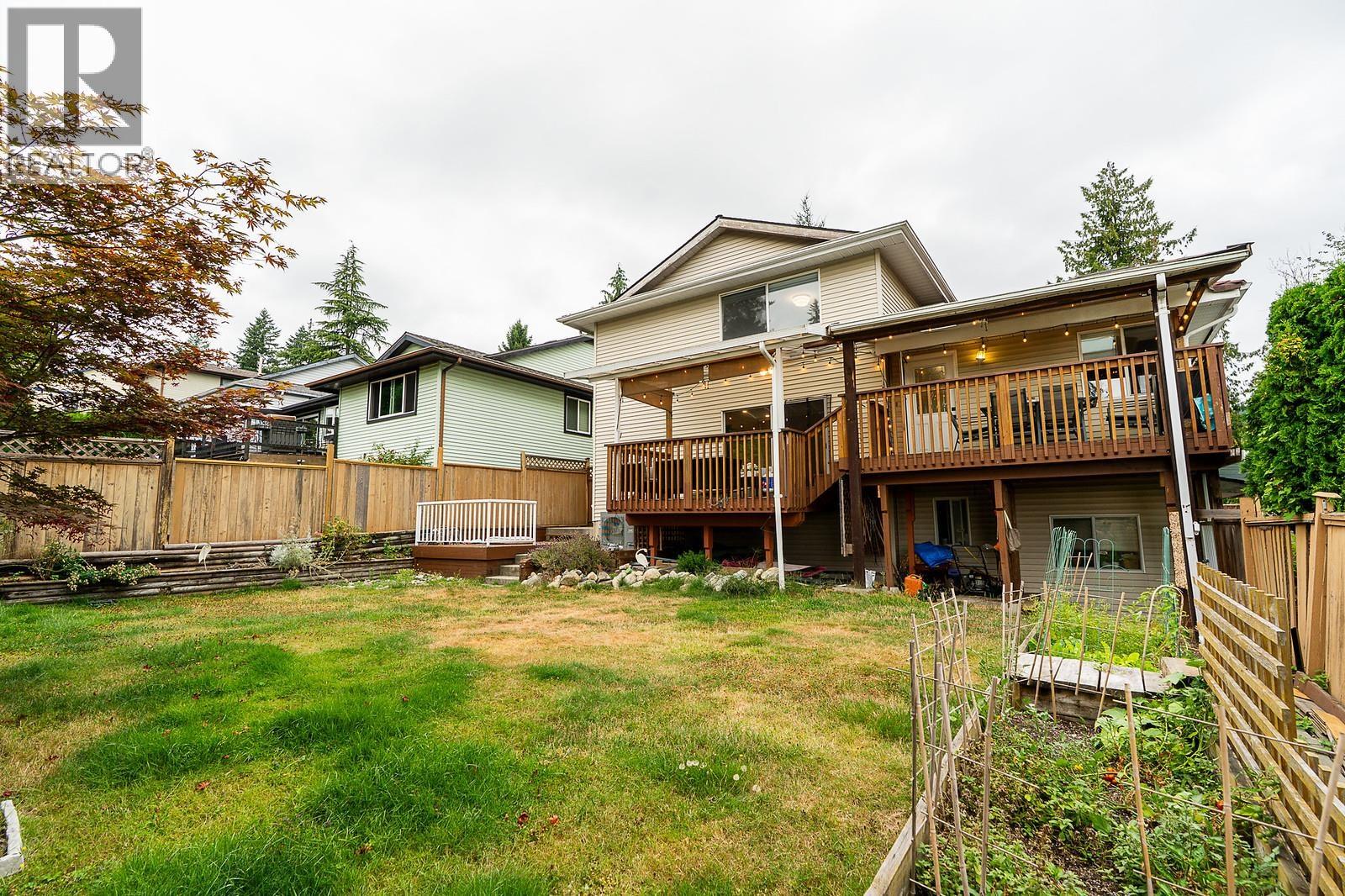 Photo 5 of 2640 Mclaughlin Court, Coquitlam BC