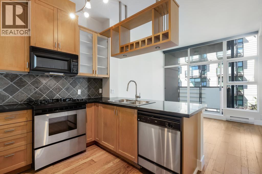 Photo 7 of 322 8988 Hudson Street, Vancouver BC