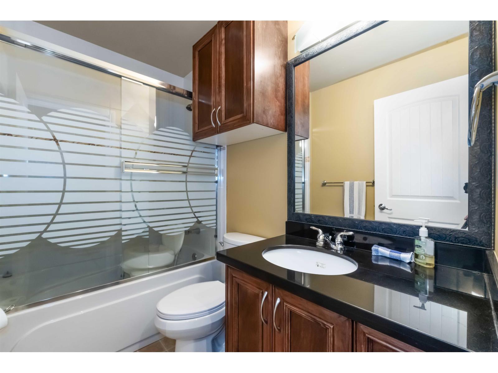Photo 23 of 6832 Kilburn Place, Surrey BC