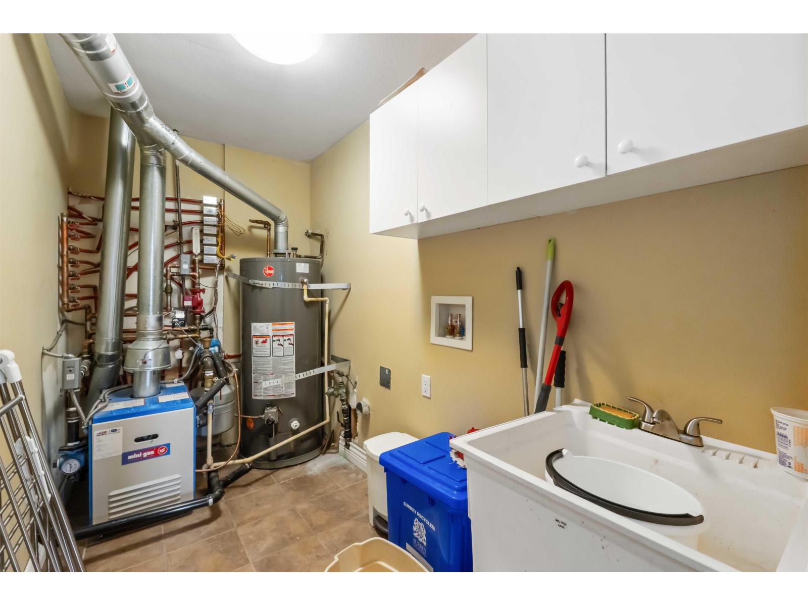Photo 26 of 6832 Kilburn Place, Surrey BC