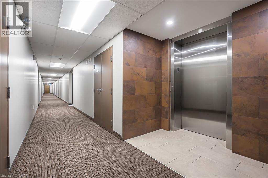 Photo 10 of 25 Kay Crescent Unit 403, Guelph ON