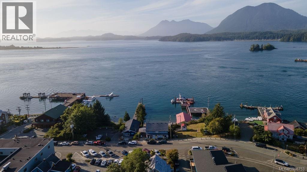 320 Main St, Tofino