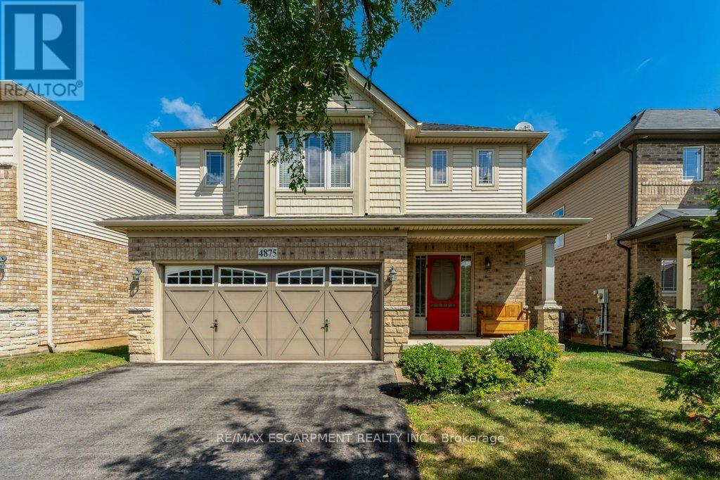 Photo 2 of 4875 John Street, Lincoln ON