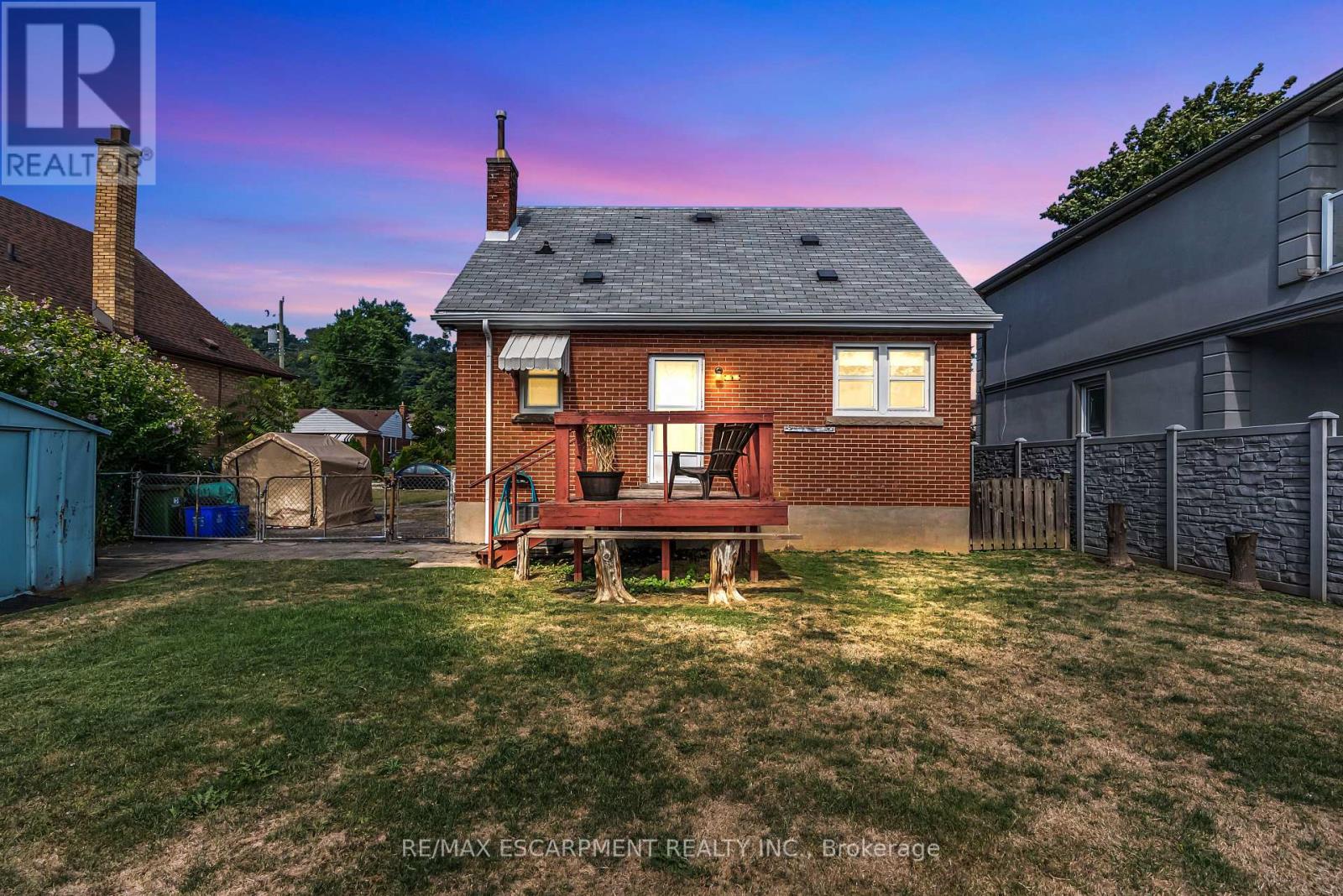 Single Family House for Sale in  CLOVERDALE AVENUE Hamilton (Rosedale) 