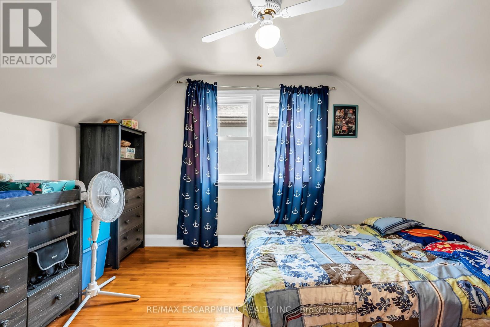 Single Family House for Sale in  CLOVERDALE AVENUE Hamilton (Rosedale) 