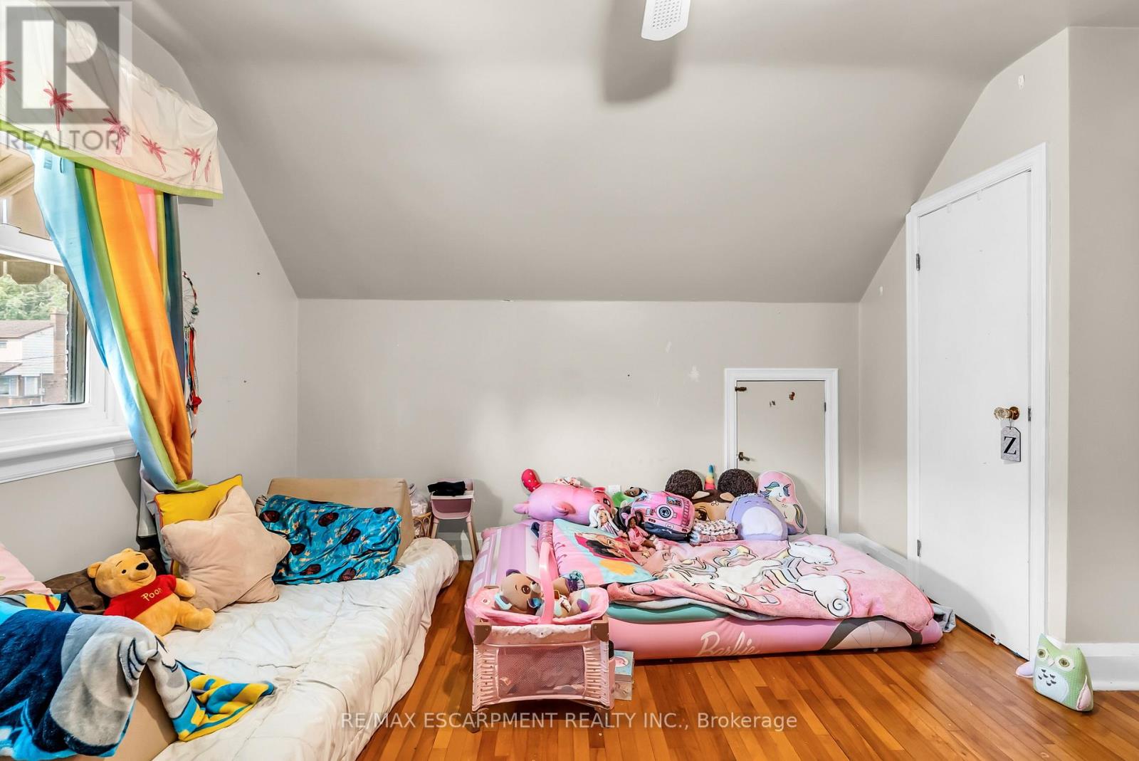 Single Family House for Sale in  CLOVERDALE AVENUE Hamilton (Rosedale) 