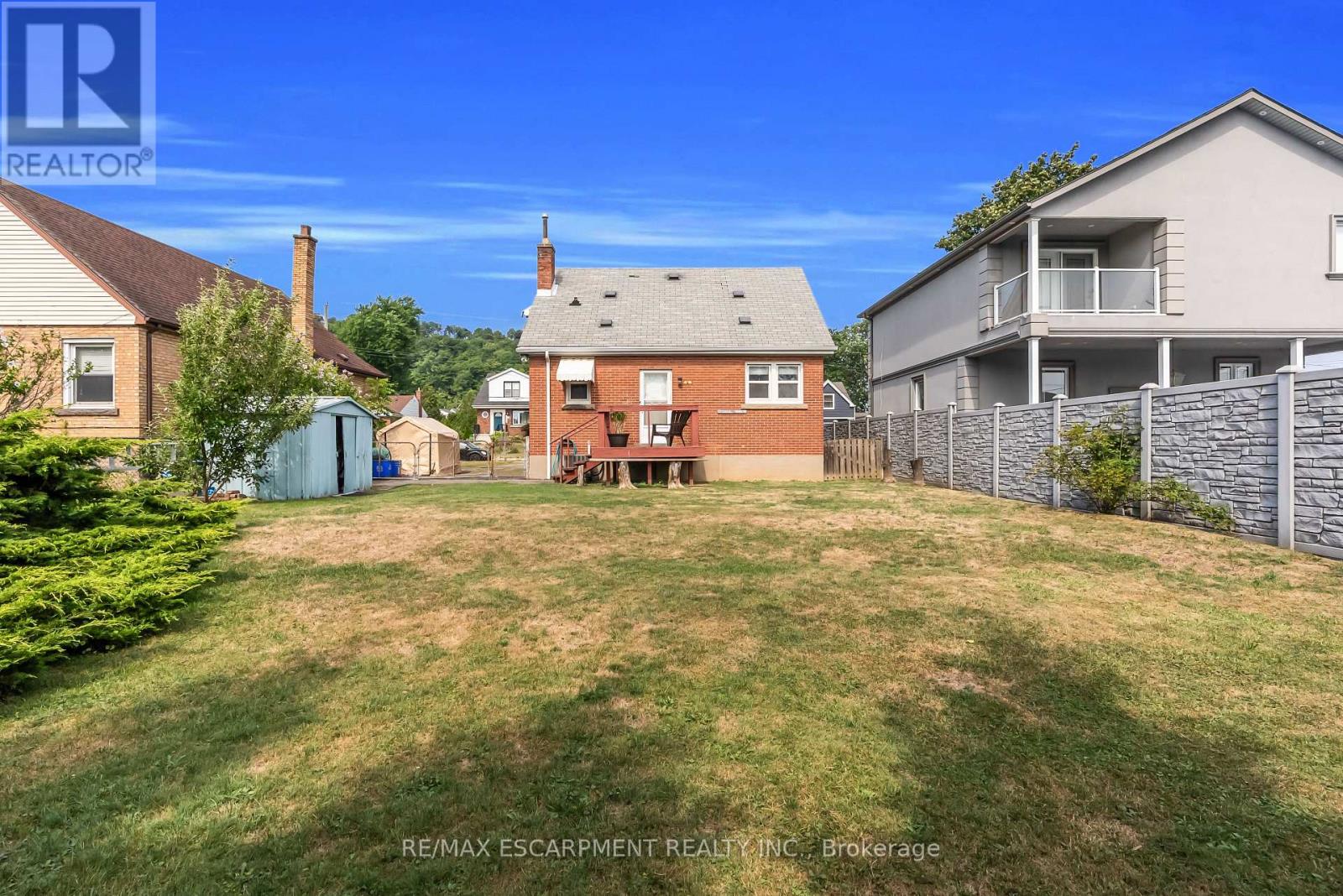 Single Family House for Sale in  CLOVERDALE AVENUE Hamilton (Rosedale) 
