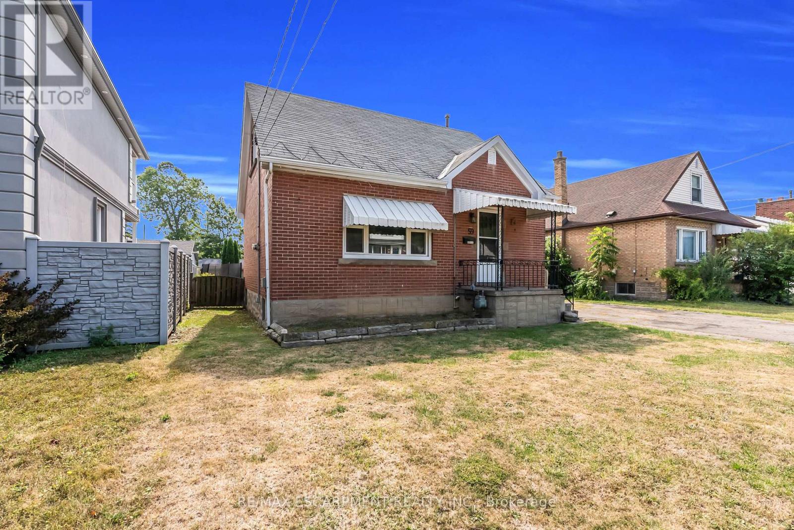 Single Family House for Sale in  CLOVERDALE AVENUE Hamilton (Rosedale) 