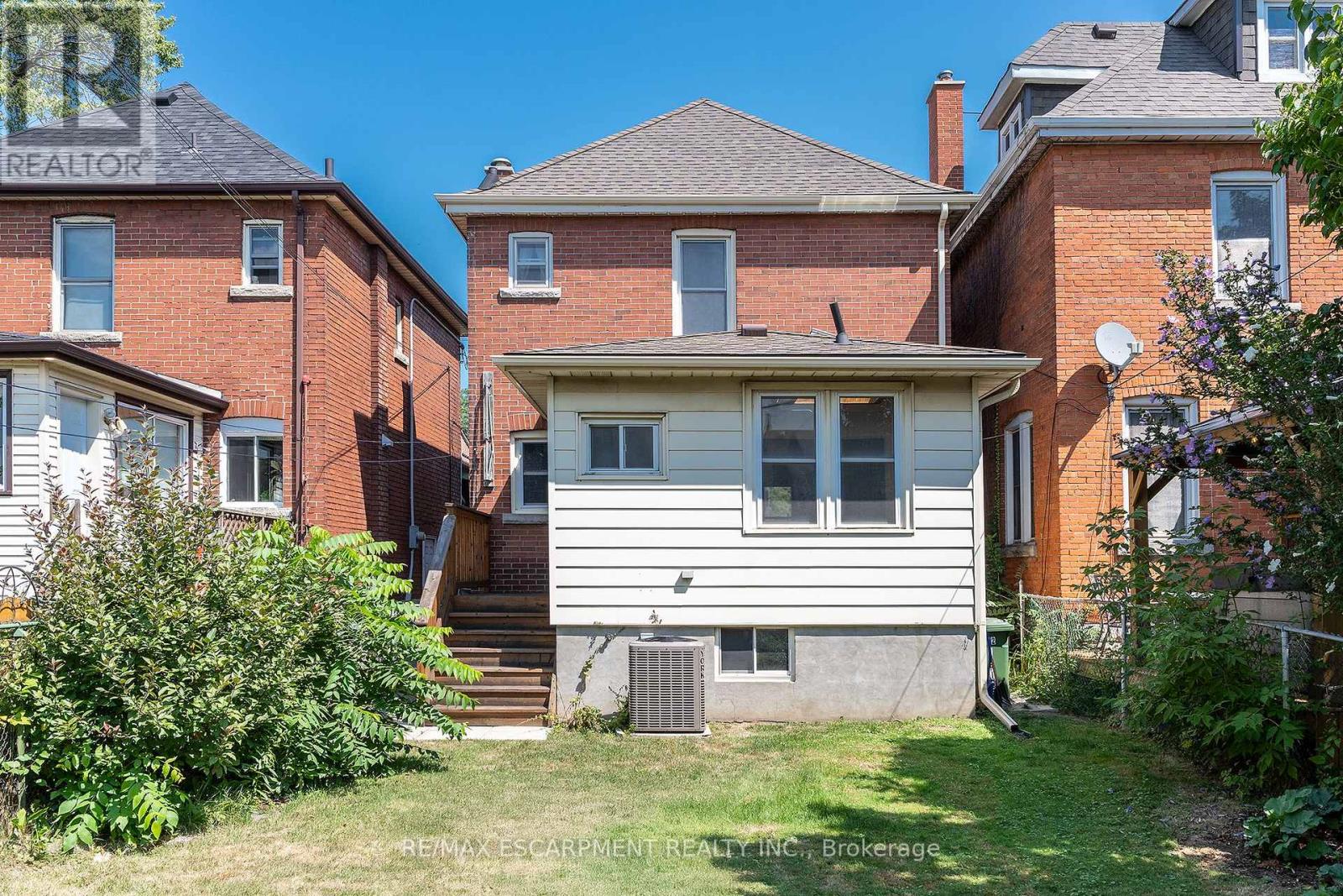 Photo 25 of 62 Alpine Avenue, Hamilton ON