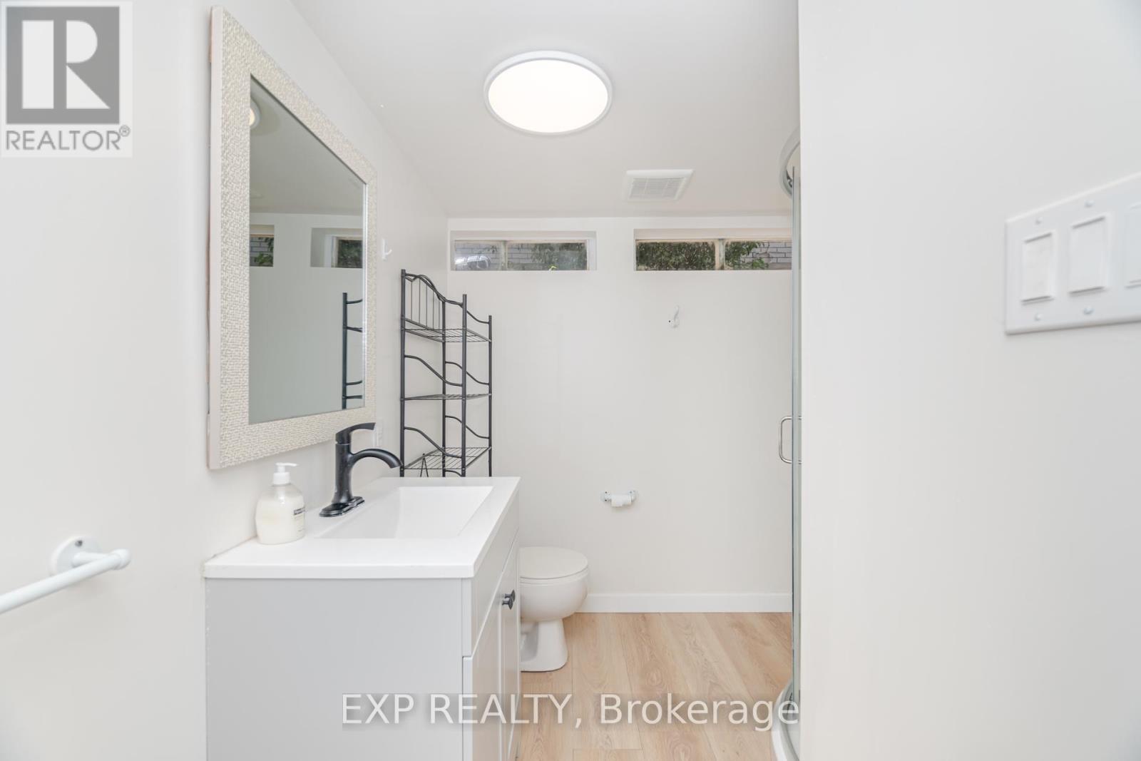 Photo 16 of Lower 214 Forest Hill Drive, Kitchener ON