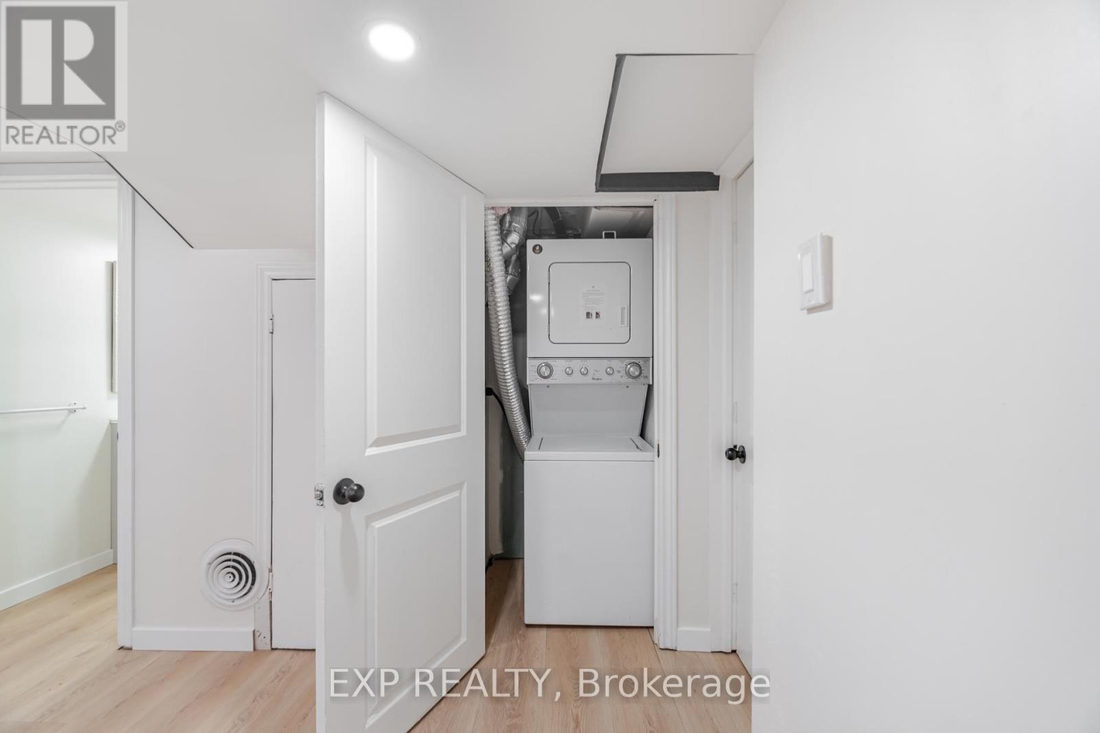 Photo 18 of Lower 214 Forest Hill Drive, Kitchener ON
