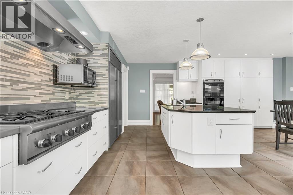 Photo 31 of 358 Green Acres Drive, Waterloo ON