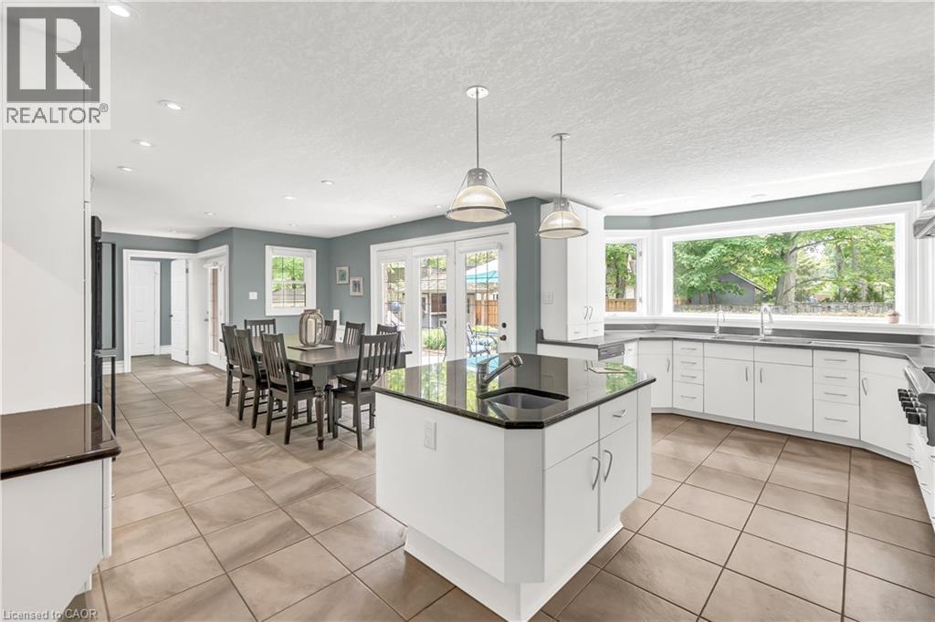 Photo 7 of 358 Green Acres Drive, Waterloo ON