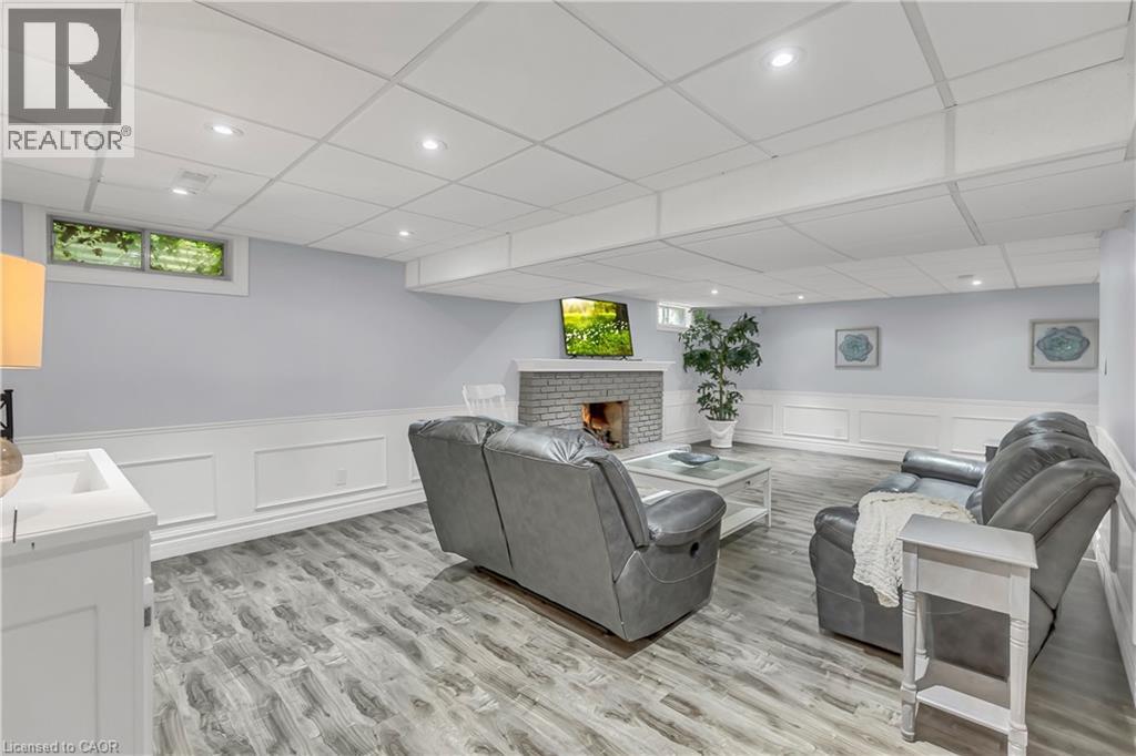 Photo 22 of 358 Green Acres Drive, Waterloo ON