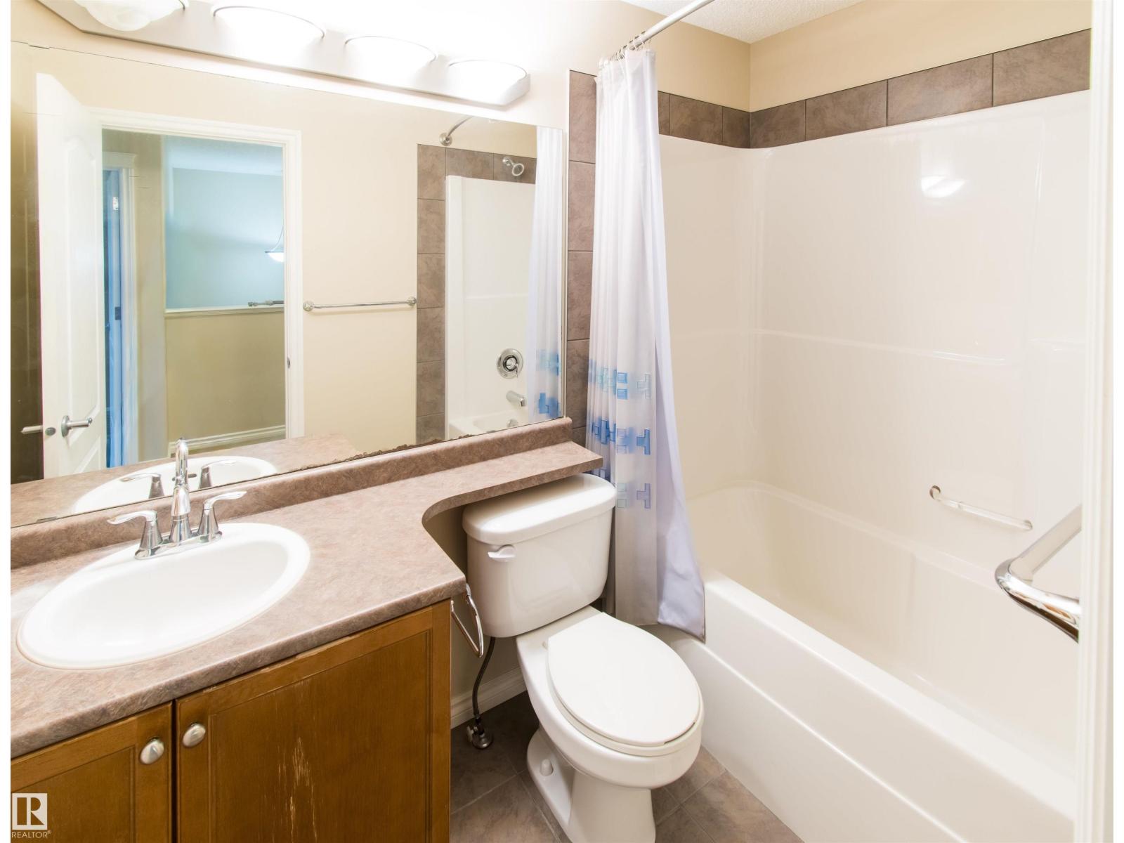 Photo 1 of 1618 64 St Sw, Edmonton AB