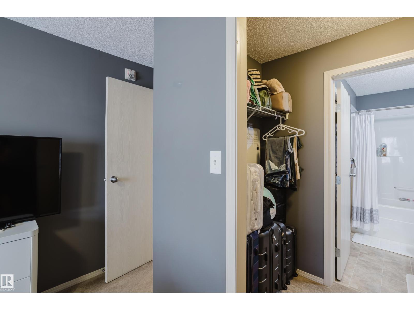 Photo 24 of 302 1188 Hyndman Rd Nw, Edmonton AB