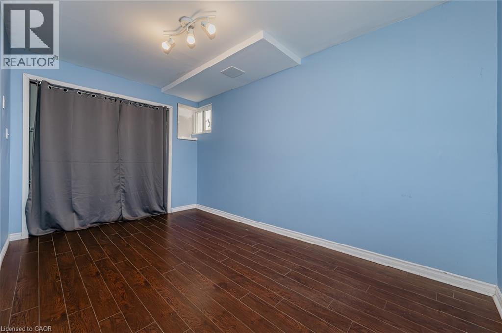 Photo 20 of 57 Oak Hill Drive Unit Lower, Cambridge ON