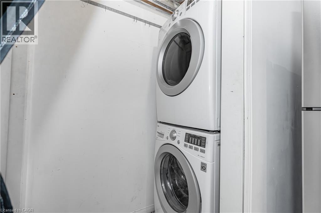 Photo 12 of 57 Oak Hill Drive Unit Lower, Cambridge ON