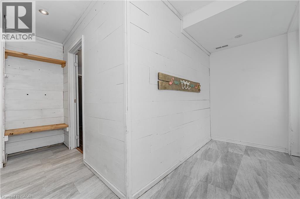 Photo 7 of 57 Oak Hill Drive Unit Lower, Cambridge ON