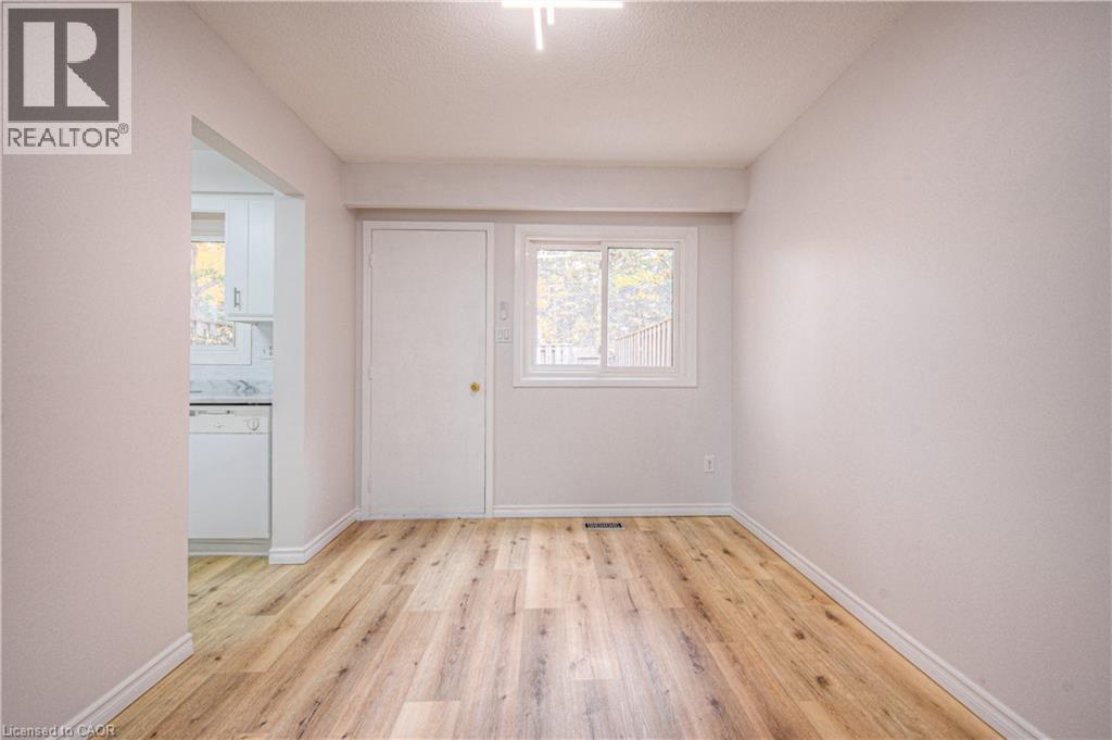 Photo 18 of 206 Green Valley Drive Unit 9, Kitchener ON