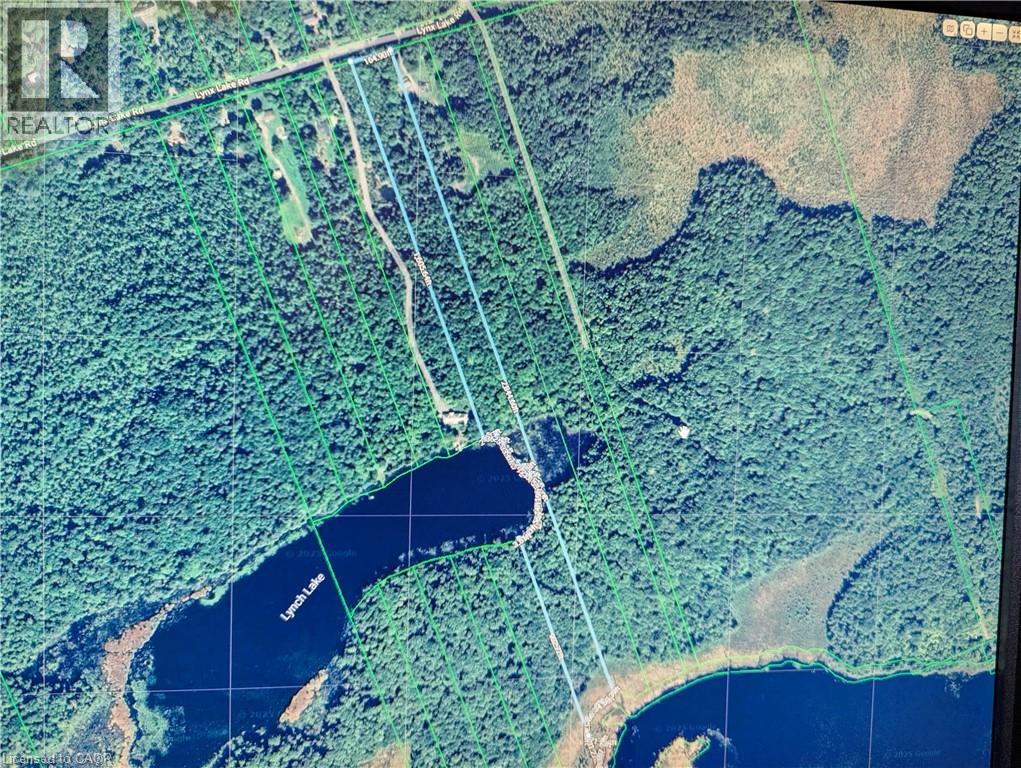 Photo 3 of 429 439 Lynx Lake Road, Huntsville ON