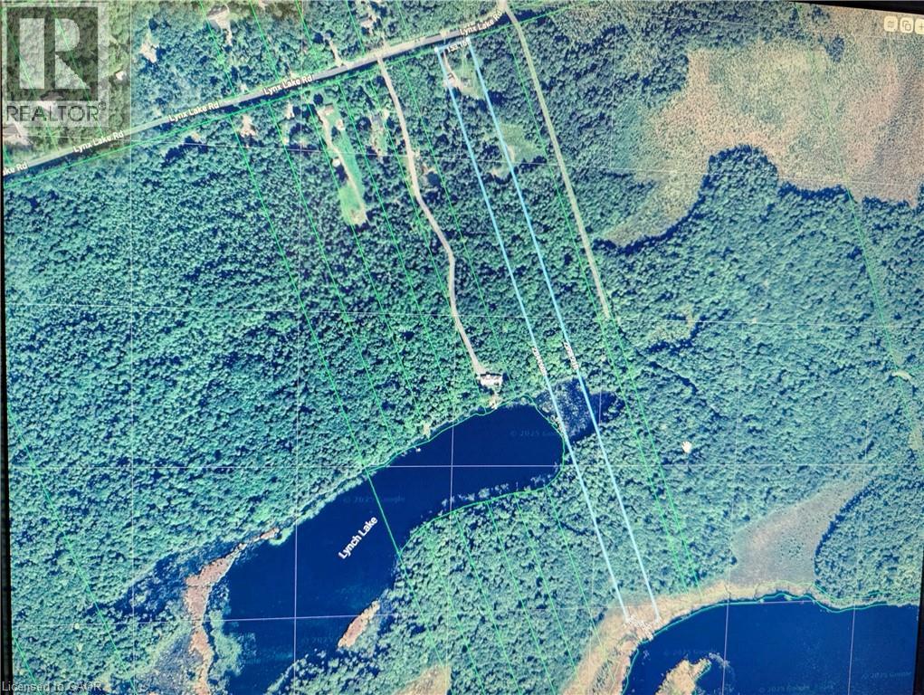 Photo 4 of 429 439 Lynx Lake Road, Huntsville ON