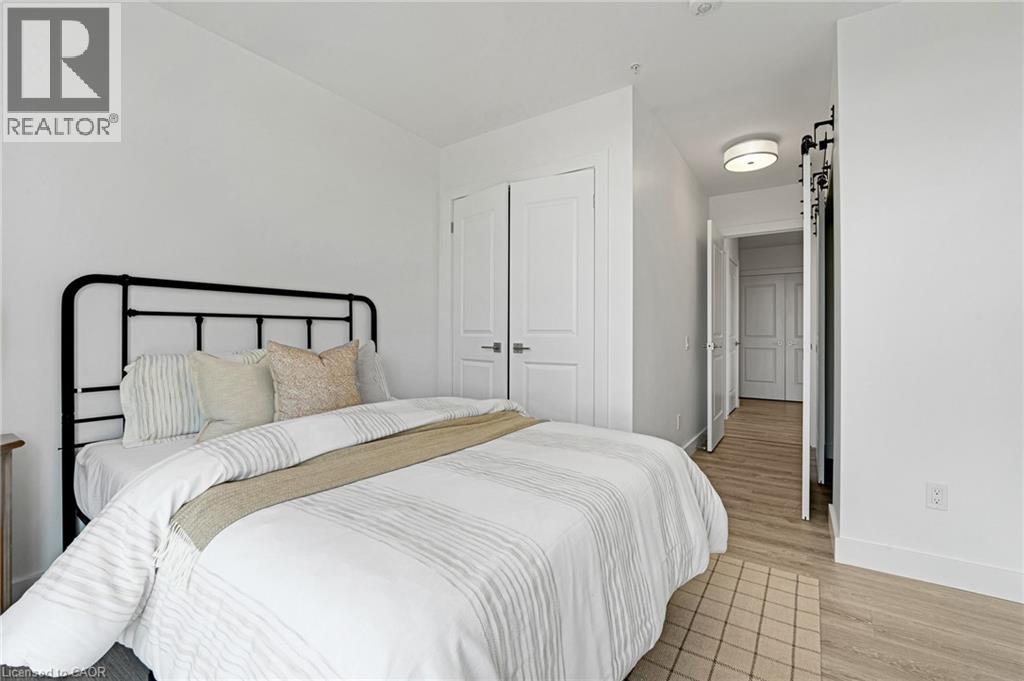 Photo 13 of 50 Grand Avenue Unit 801, Cambridge ON
